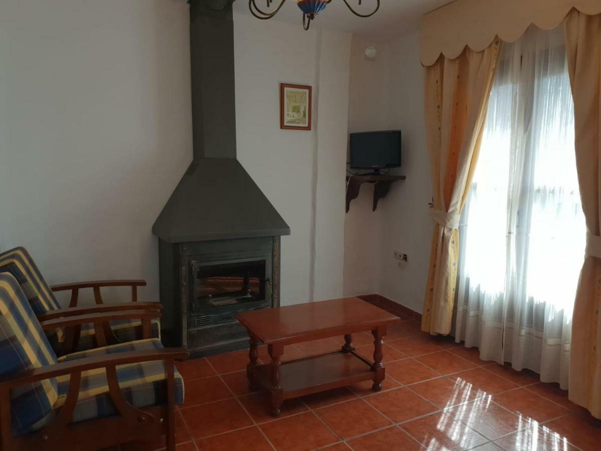 Hostal Ruta De Las Nieves Capileira Dış mekan fotoğraf