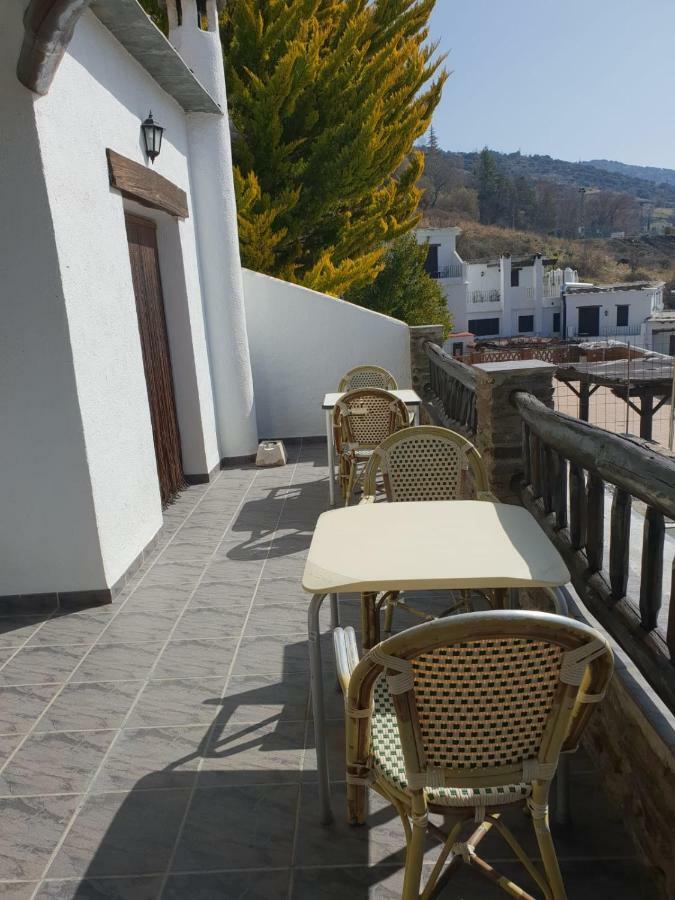 Hostal Ruta De Las Nieves Capileira Dış mekan fotoğraf